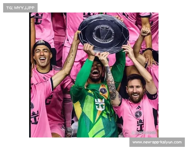 梅西头球造险复刻经典,巴黎 4-0 碾压迈阿密晋级世俱杯八强 梅西头球造险复刻经典,巴黎 4-0 碾压迈阿密晋级世俱杯八强